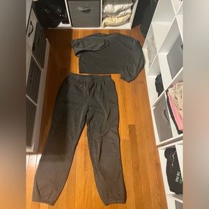 Grey cropped sweatsuit